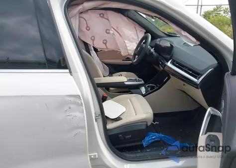 2023 BMW X1 xDrive28I z USA, uszkodzony, nr VIN WBX73EF0XP5X50287